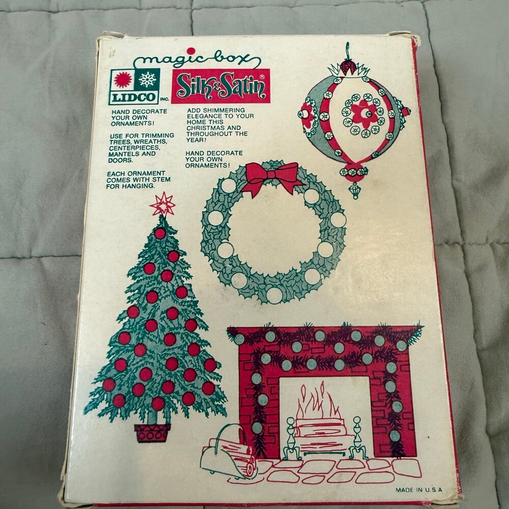 Lot 10 Vintage Red Balls Lidco Silk Satin "Un-Breakable" Christmas Decorations - Picture 6 of 7
